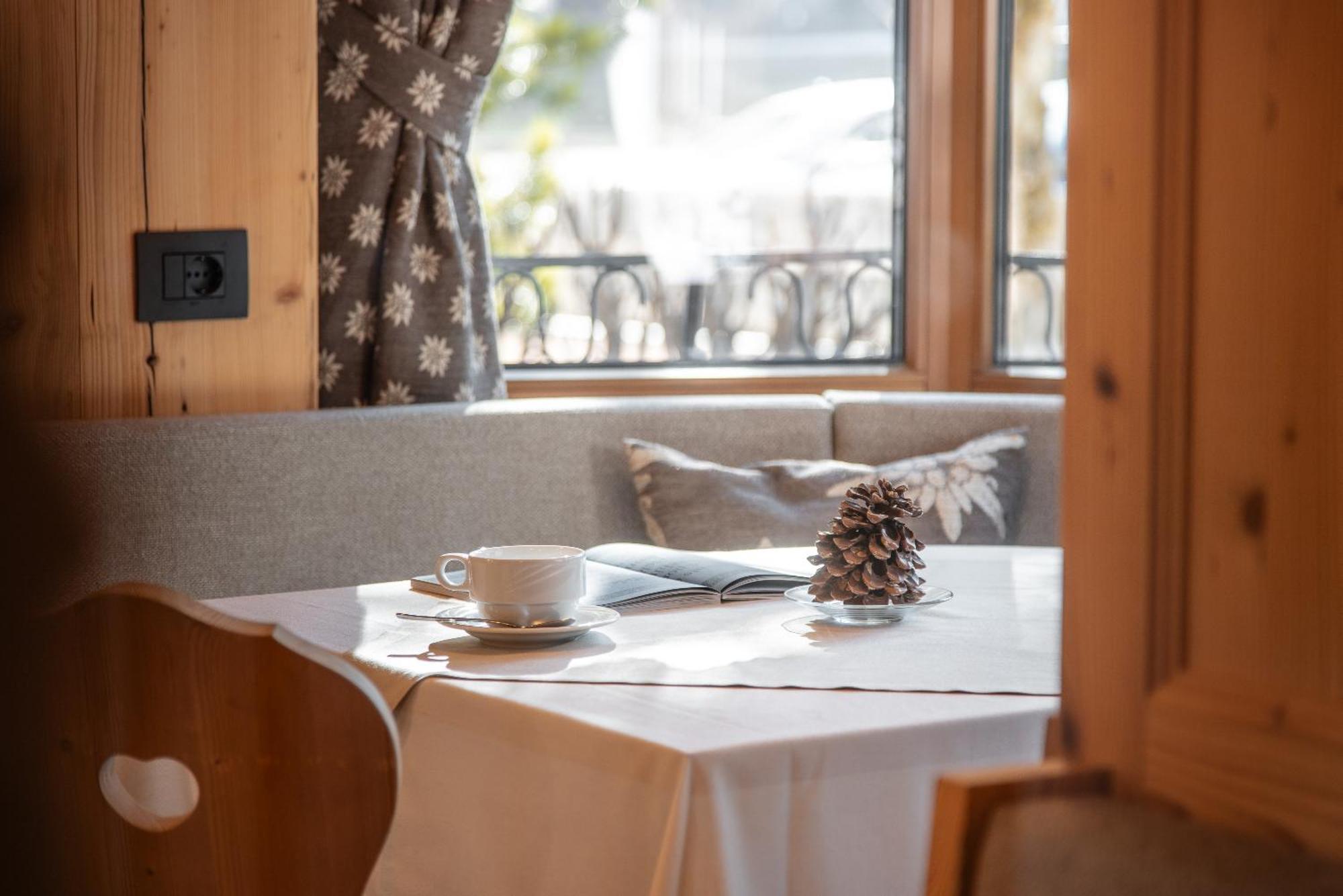 Villa Resi B&B 코르바라 인 바디아 외부 사진